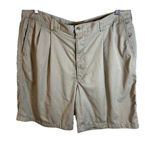 Nike Golf Khaki Pleated Shorts Size 42 100% Cotton